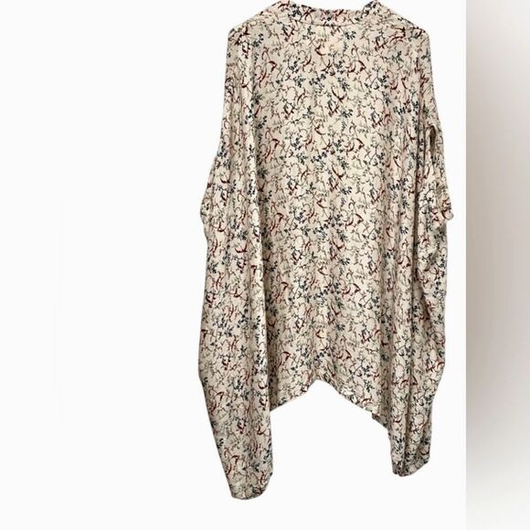 Treasure & Bond Floral Swim Coverup - Cream and Red Kimono ONE SIZE Longline - Picture 2 of 8